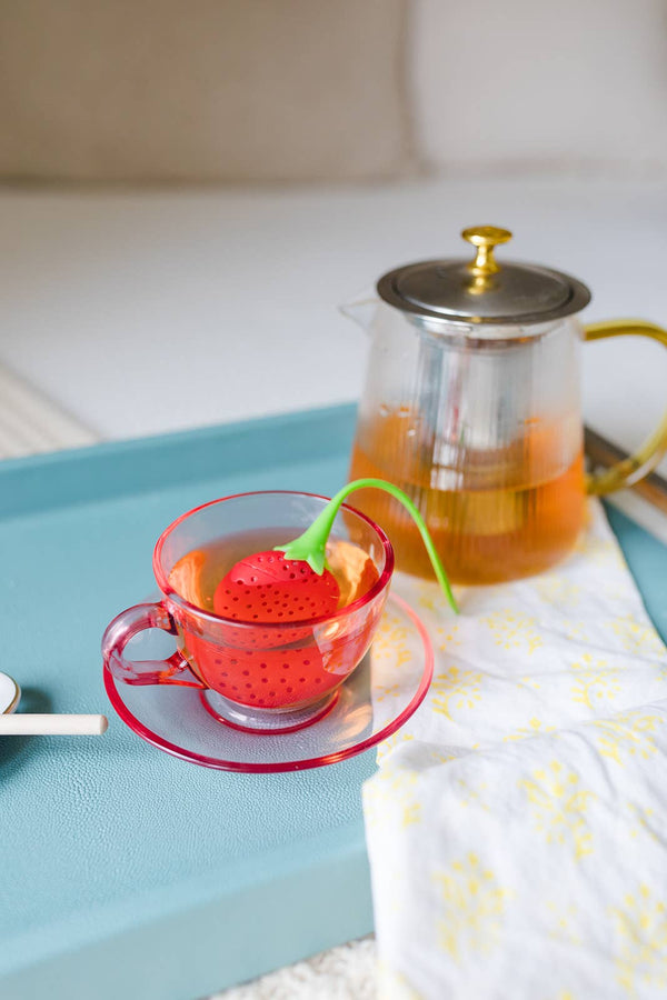 Strawberry Honeysuckle White Tea - Premium Loose Leaf Fruity - Copper Pot & Wooden Spoon