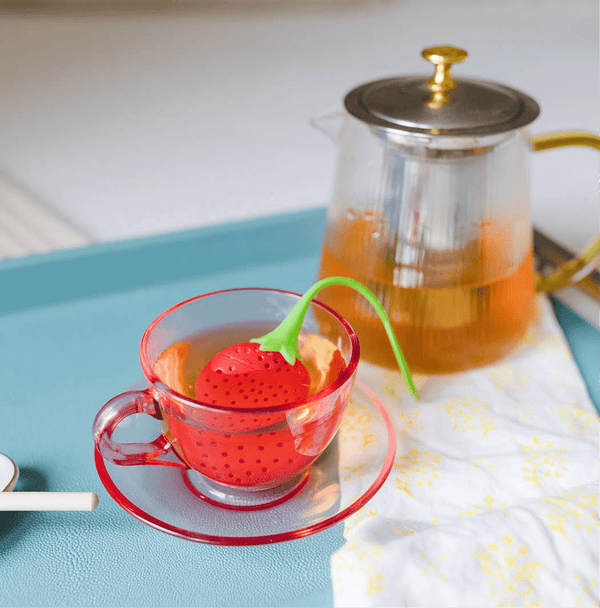 Strawberry Honeysuckle White Tea - Premium Loose Leaf Fruity - Copper Pot & Wooden Spoon