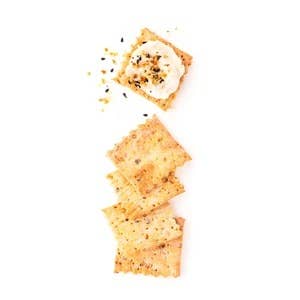 Everything Spice Flatbread Crackers - Copper Pot & Wooden Spoon