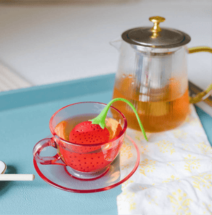 Strawberry Honeysuckle White Tea - Premium Loose Leaf Fruity - Copper Pot & Wooden Spoon